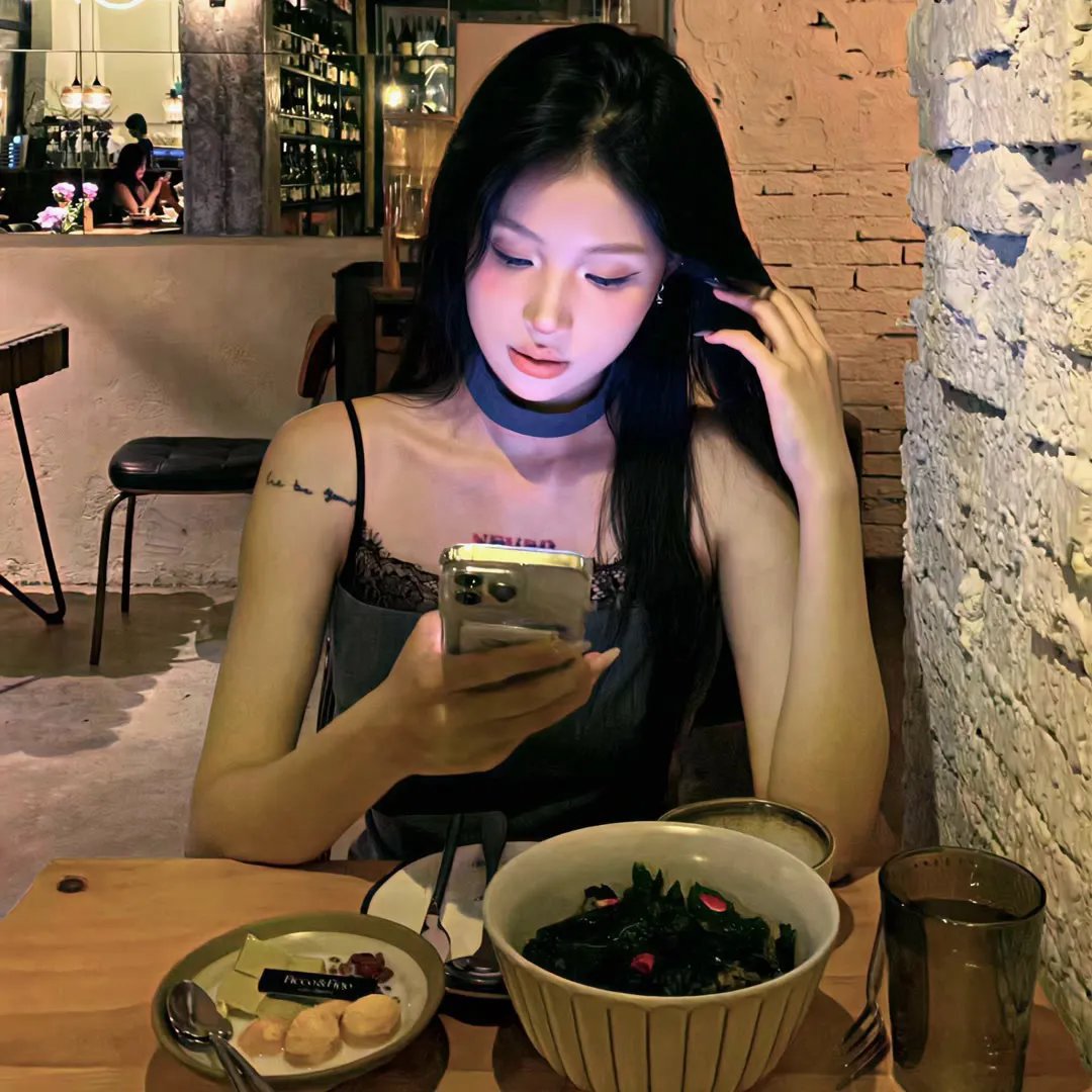 我以长枪饰红妆